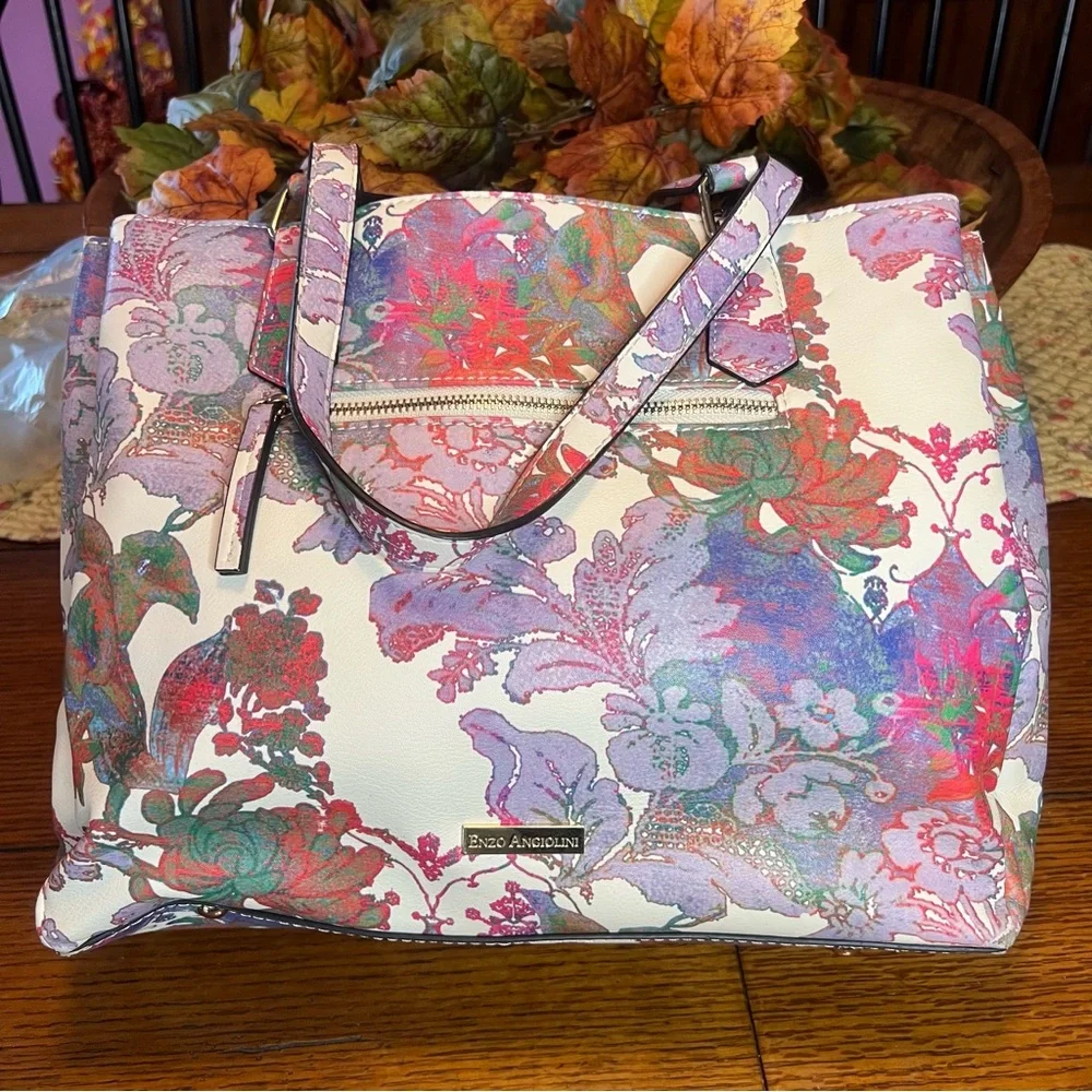 Enzo Angiolini watercolor floral shoulder bag